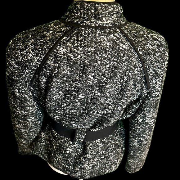 Sandro Black & White Marled Tweed Button Up Jacket with Black Satin Belt Sz XLP - Picture 8 of 15